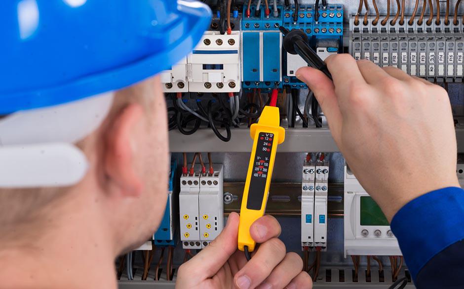 besoin d'un électricien Paris 11